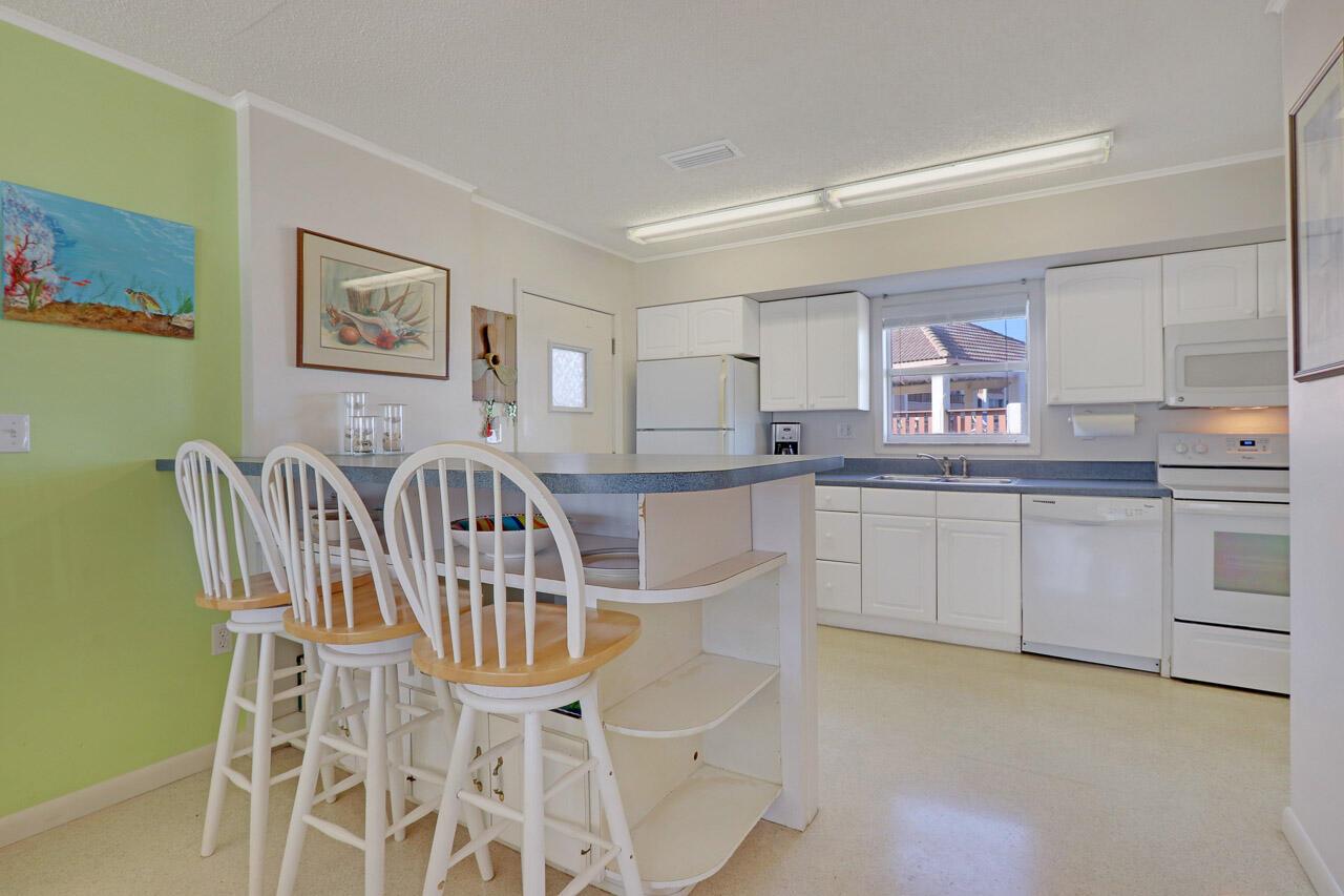 Little Ocean Place - Residential Lease