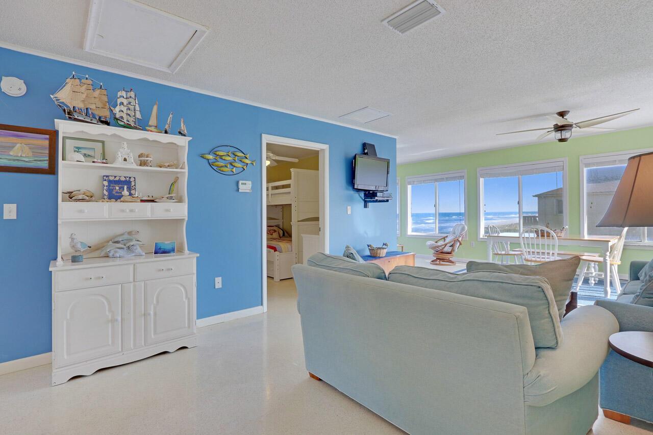 Little Ocean Place - Residential Lease