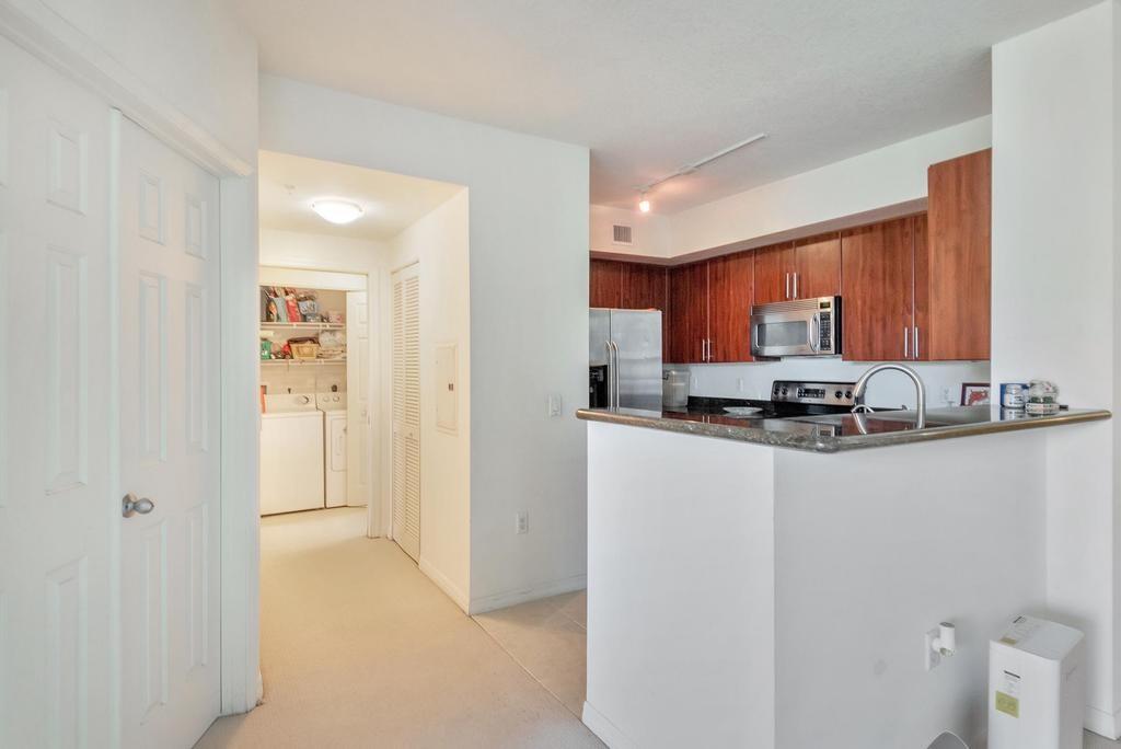 Lauderdale One - Residential