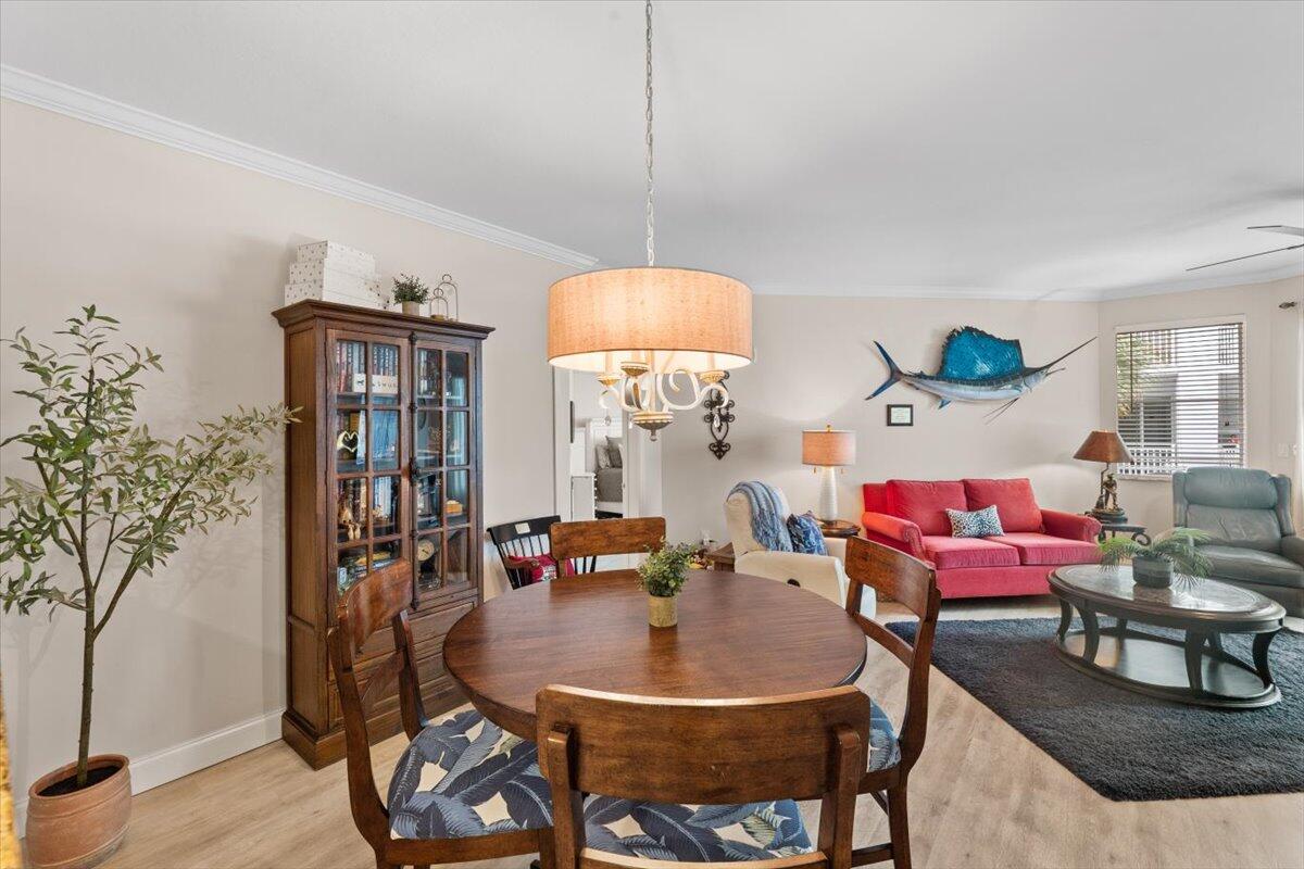 815 NW Flagler Avenue 201