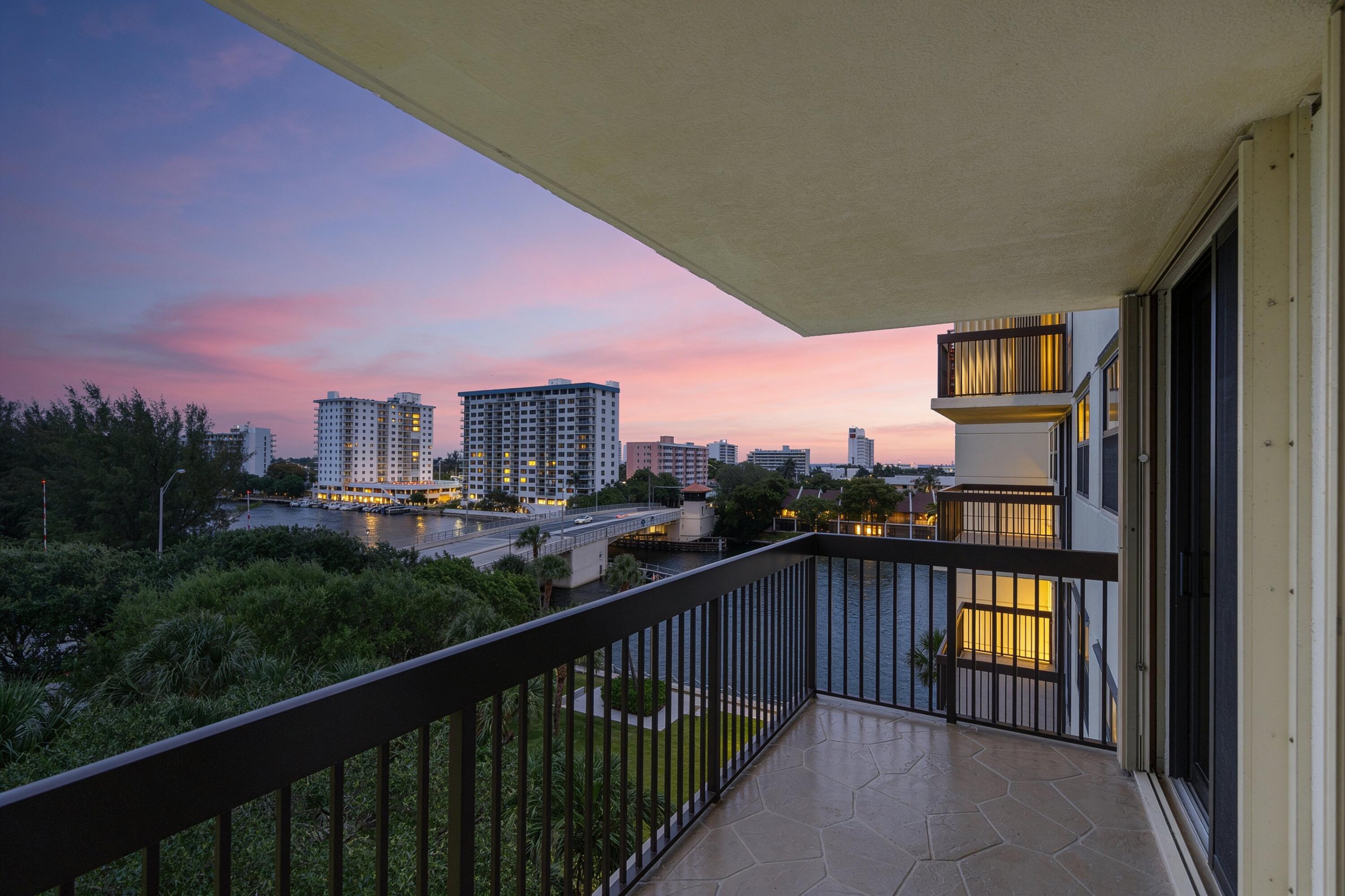 2900 NE 14th Street Causeway #605