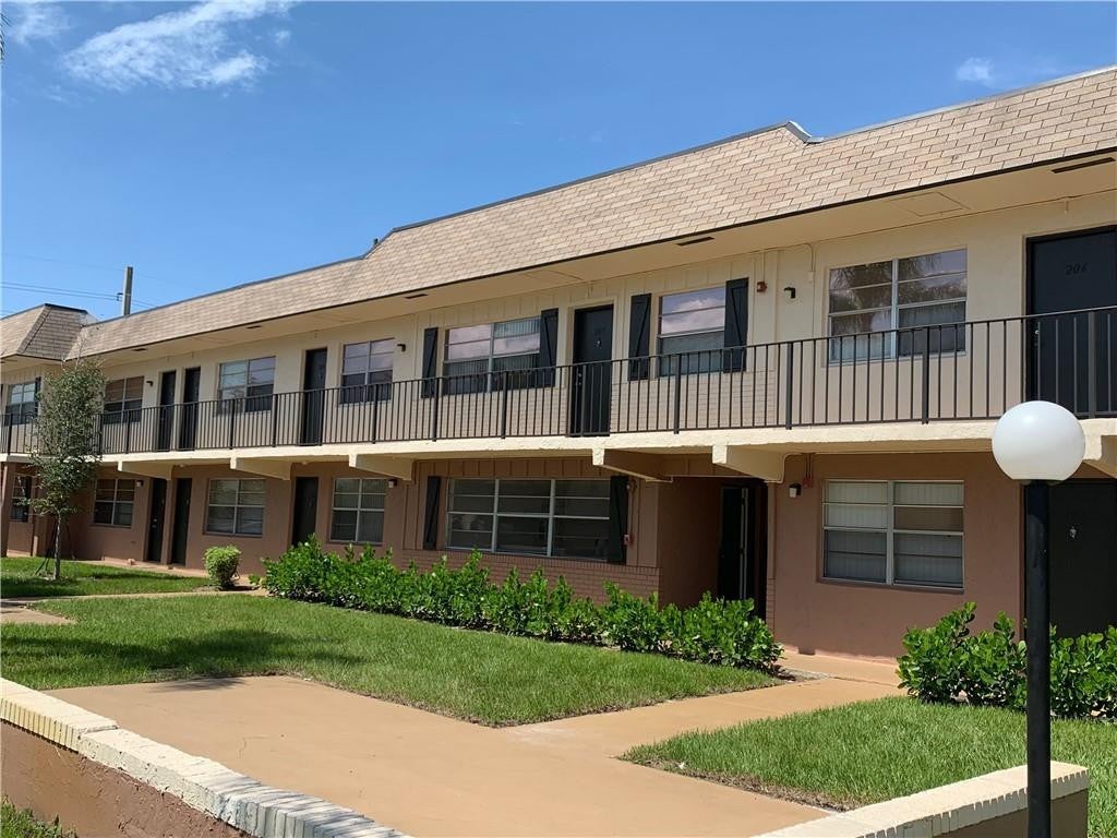 401 NW 34 Street 86-115