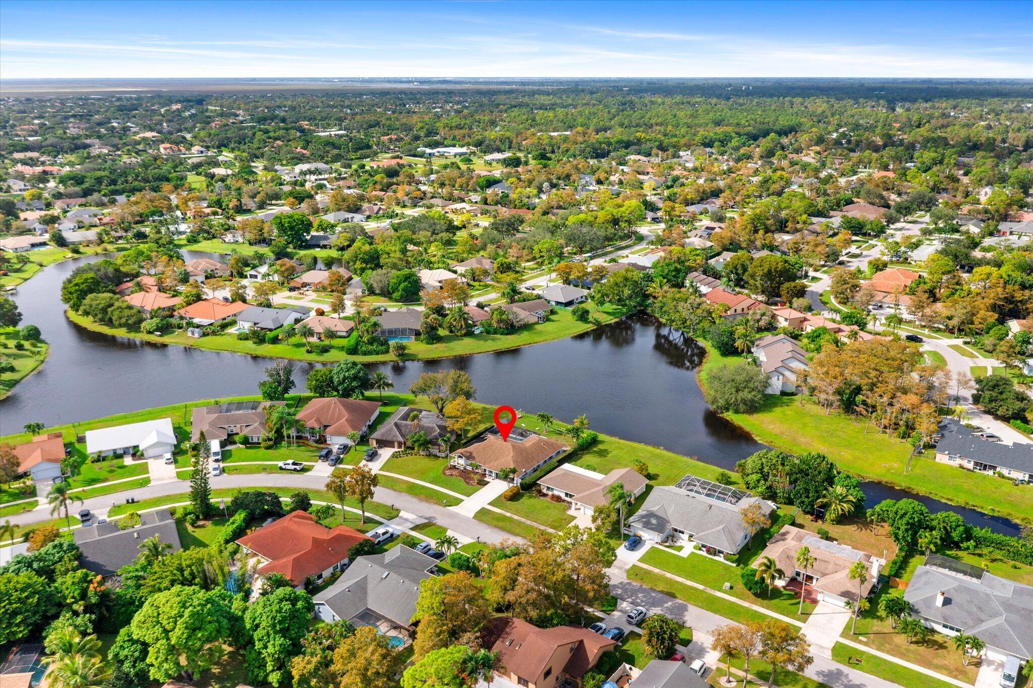 SUGAR POND MANOR OF WELLI - Residential