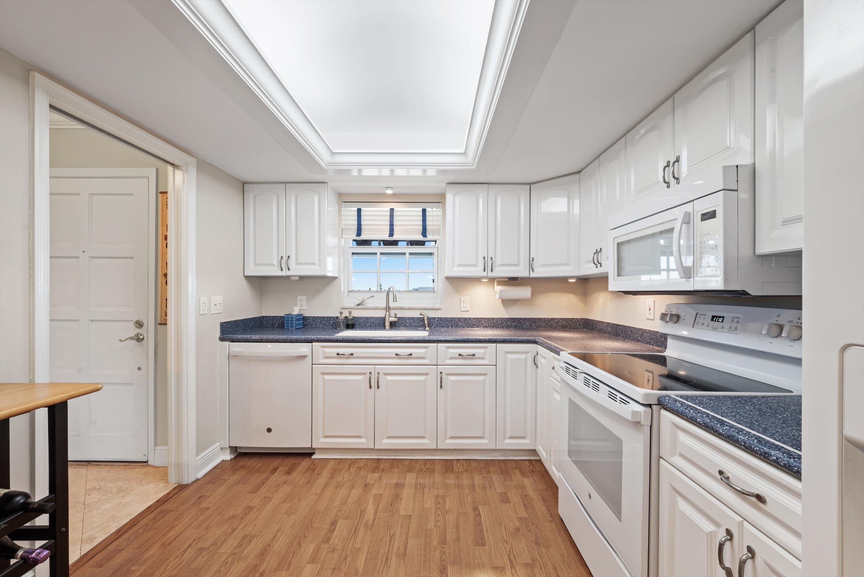 145 Atlantis Boulevard Ph4