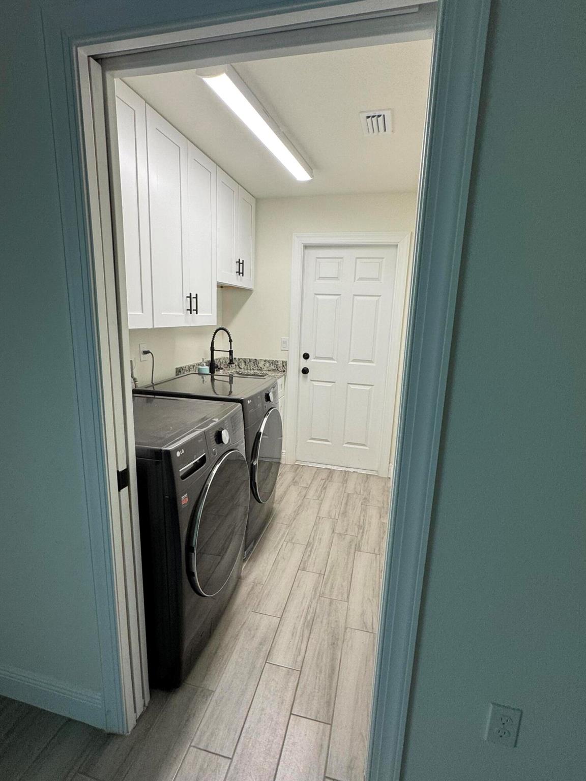 Port Saint Lucie Section - Residential Lease