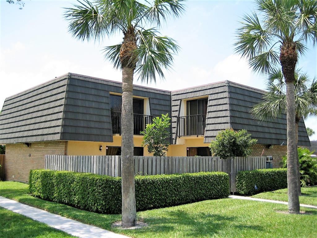 VILLAGE OF SANDALWOOD LAK - Residential Lease