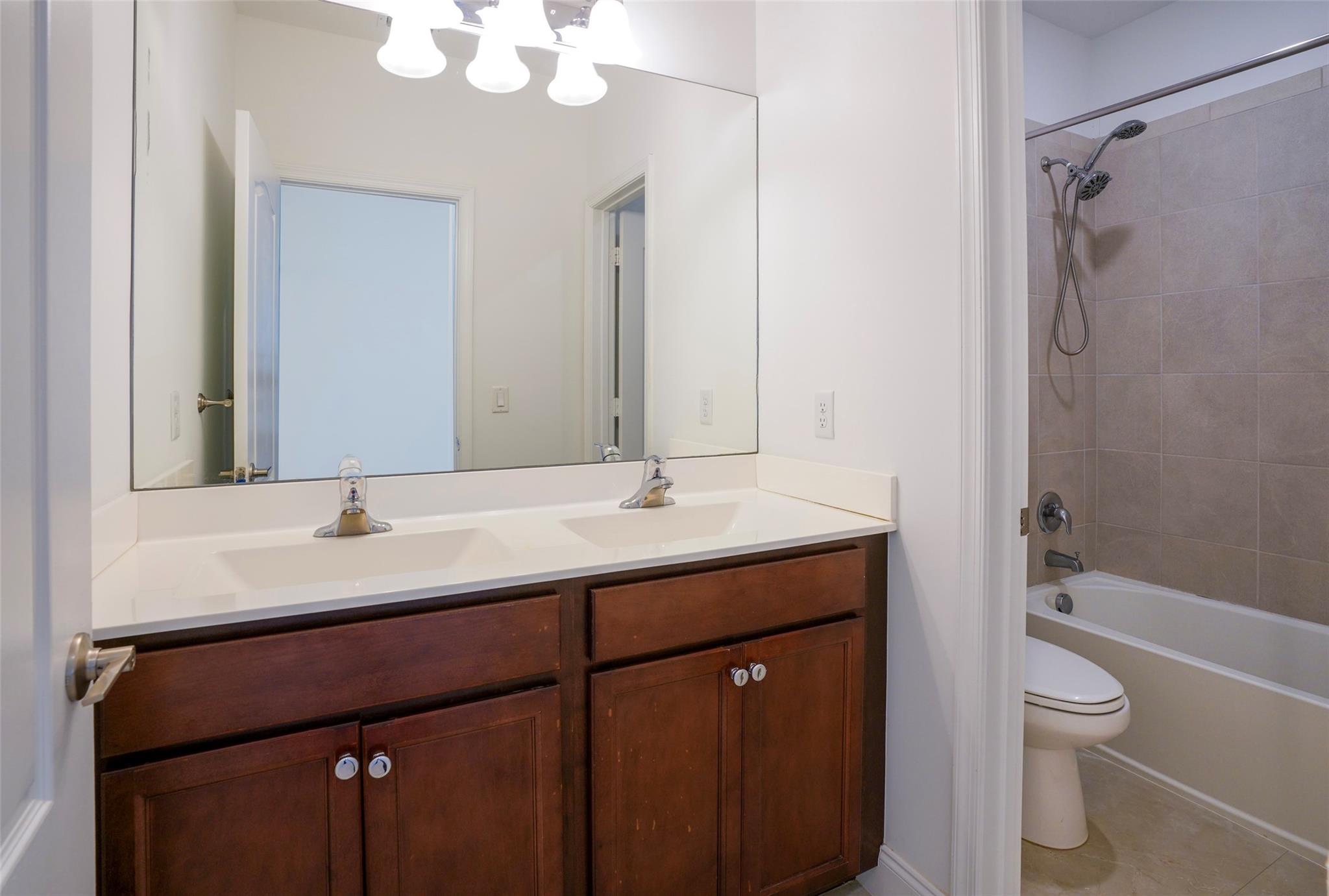 Crestwood North - Residential