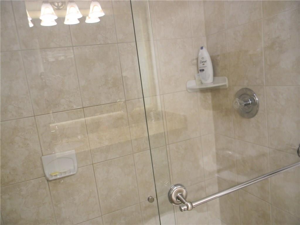 PARKWOOD CONDO - Residential