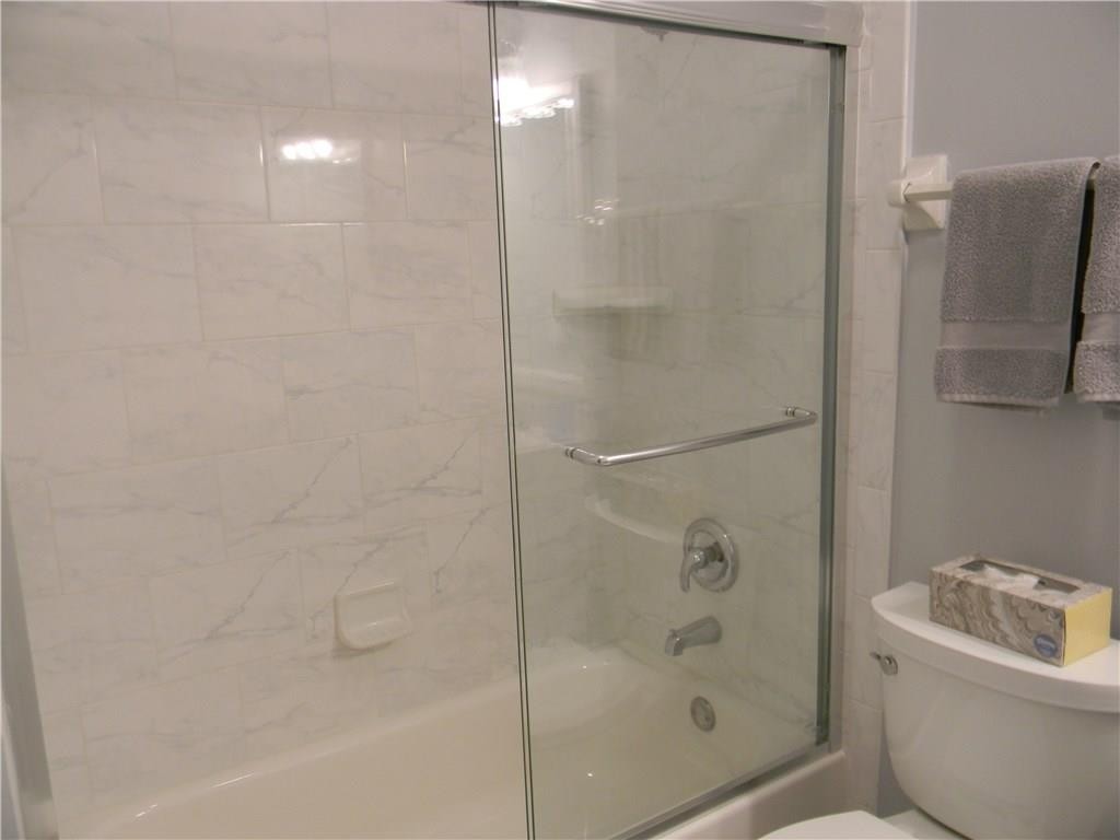 PARKWOOD CONDO - Residential