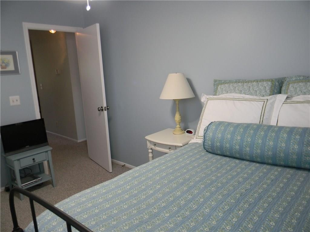 PARKWOOD CONDO - Residential
