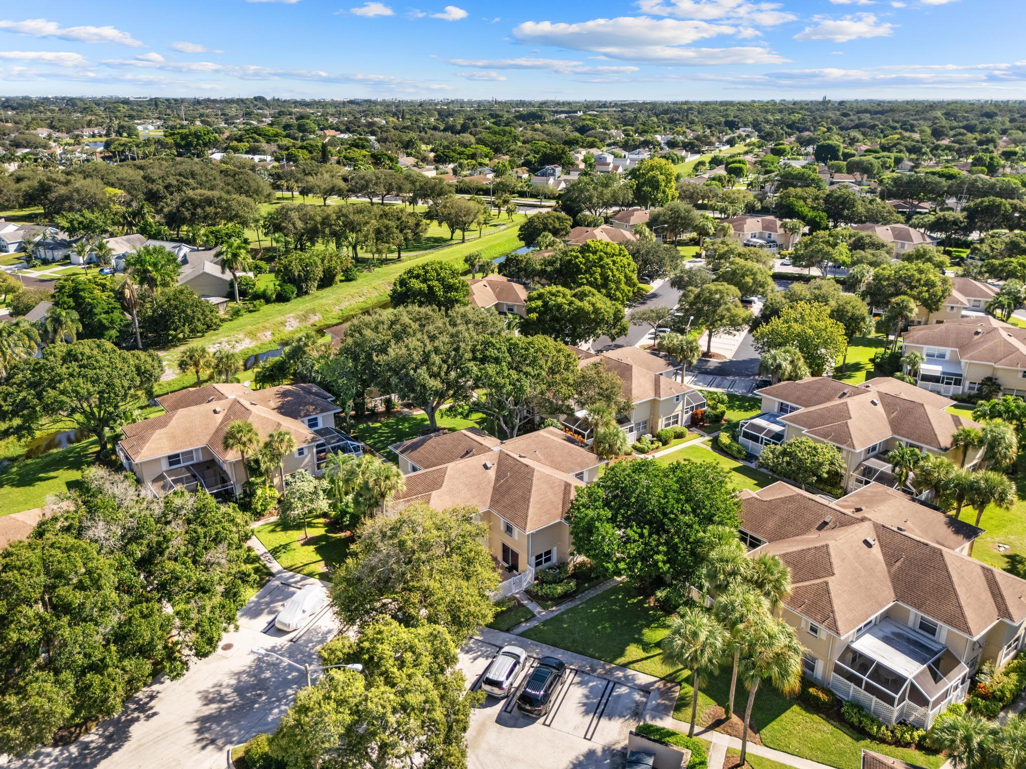 WELLESLEY AT BOYNTON BEAC - Residential