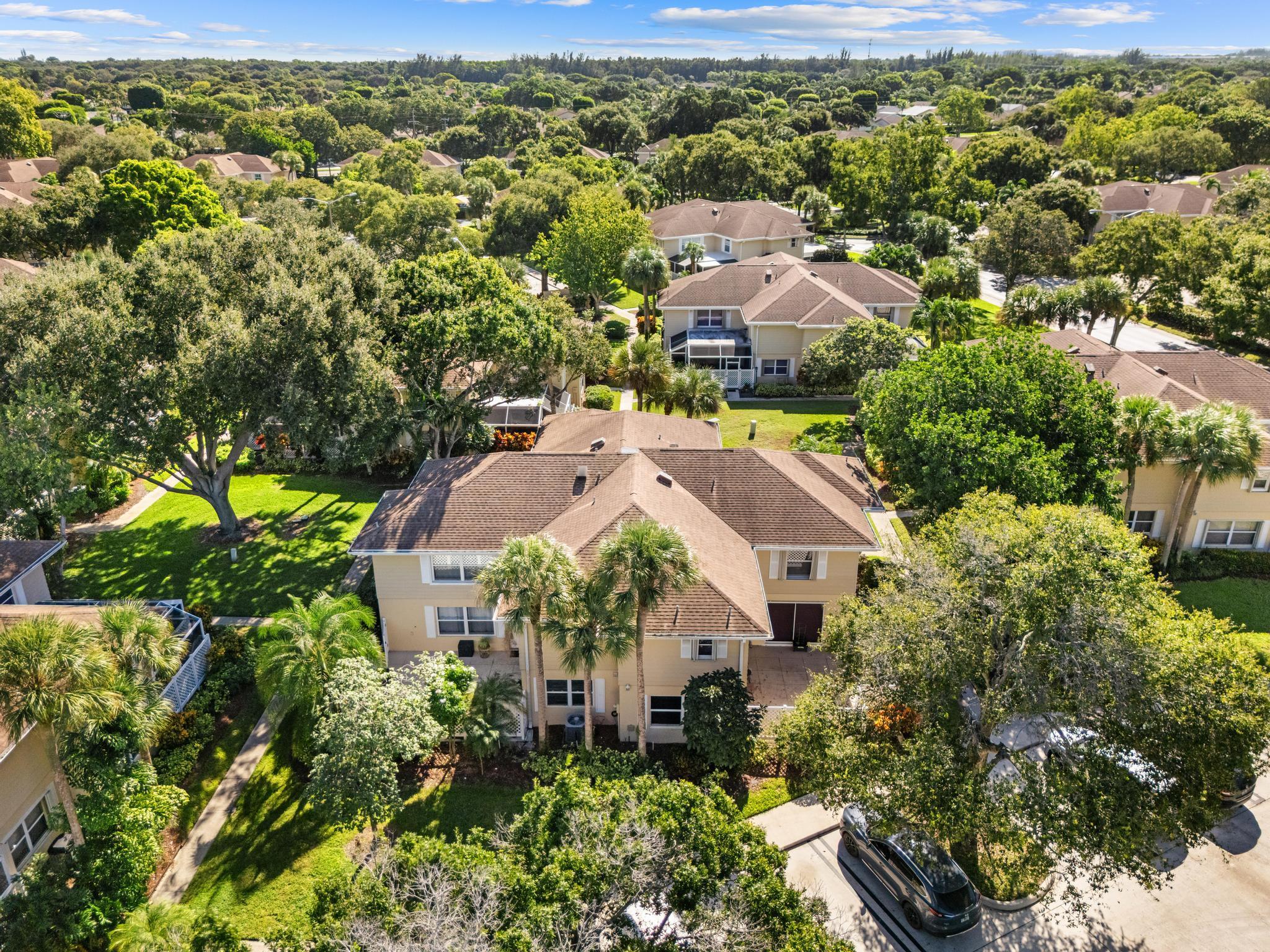 WELLESLEY AT BOYNTON BEAC - Residential