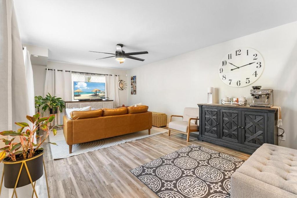 Photo of 4801 Roxbury Court, Boynton Beach, FL 33436 (MLS # R11134127)