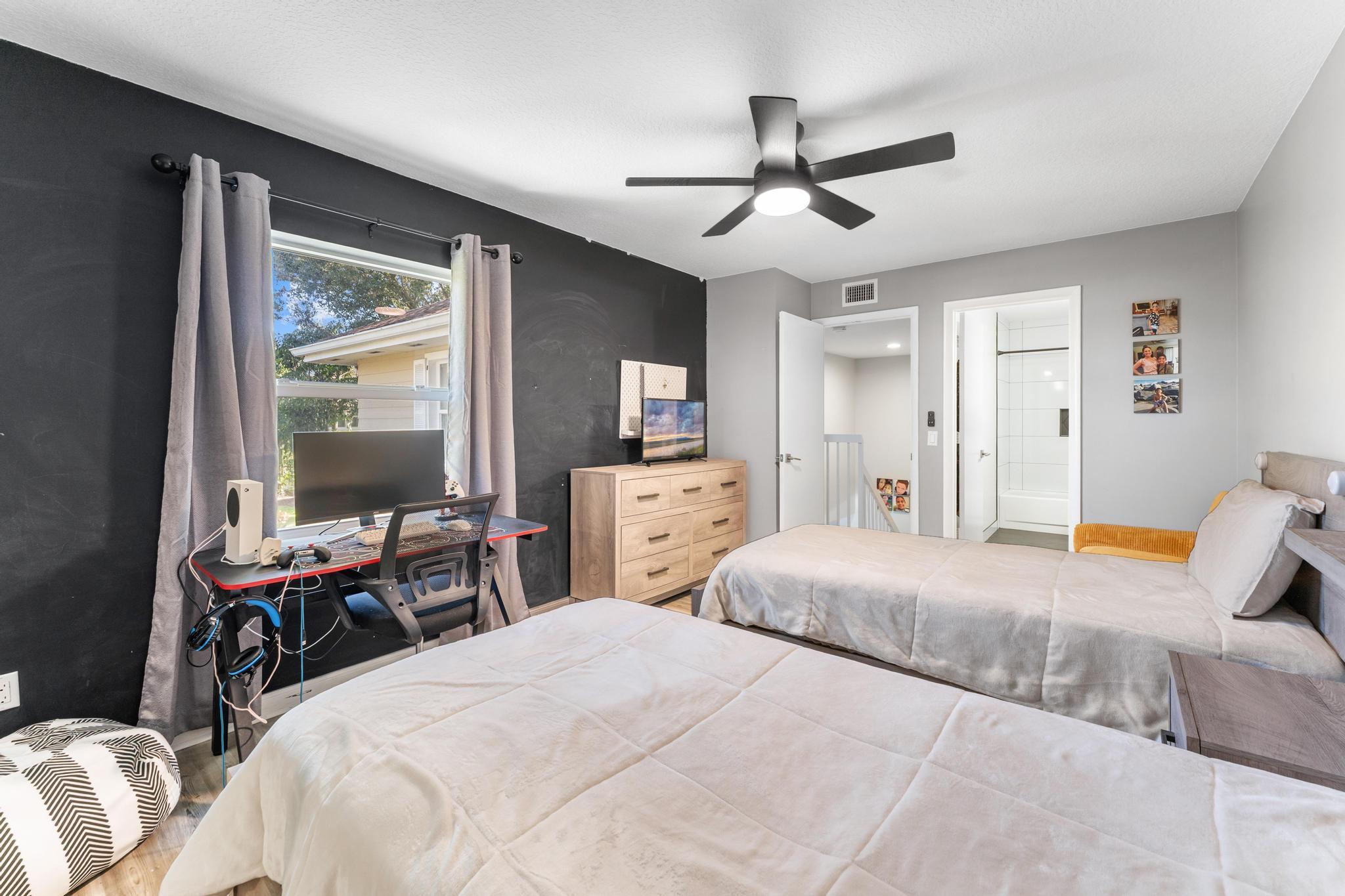 WELLESLEY AT BOYNTON BEAC - Residential