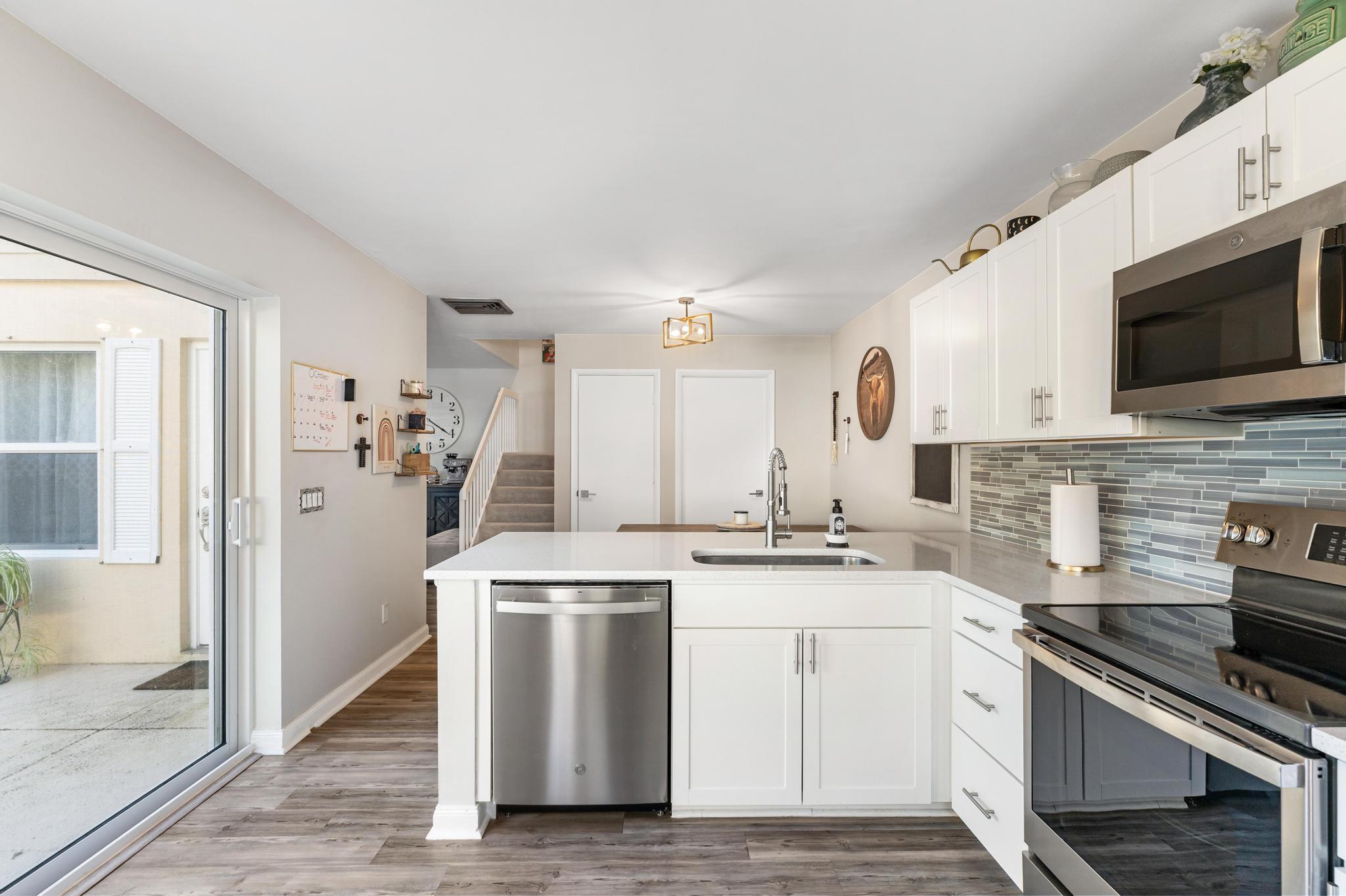 WELLESLEY AT BOYNTON BEAC - Residential