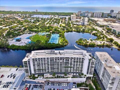 Photo of 1180 N FEDERAL Highway #809, Fort Lauderdale, FL 33304 (MLS # B26052105)