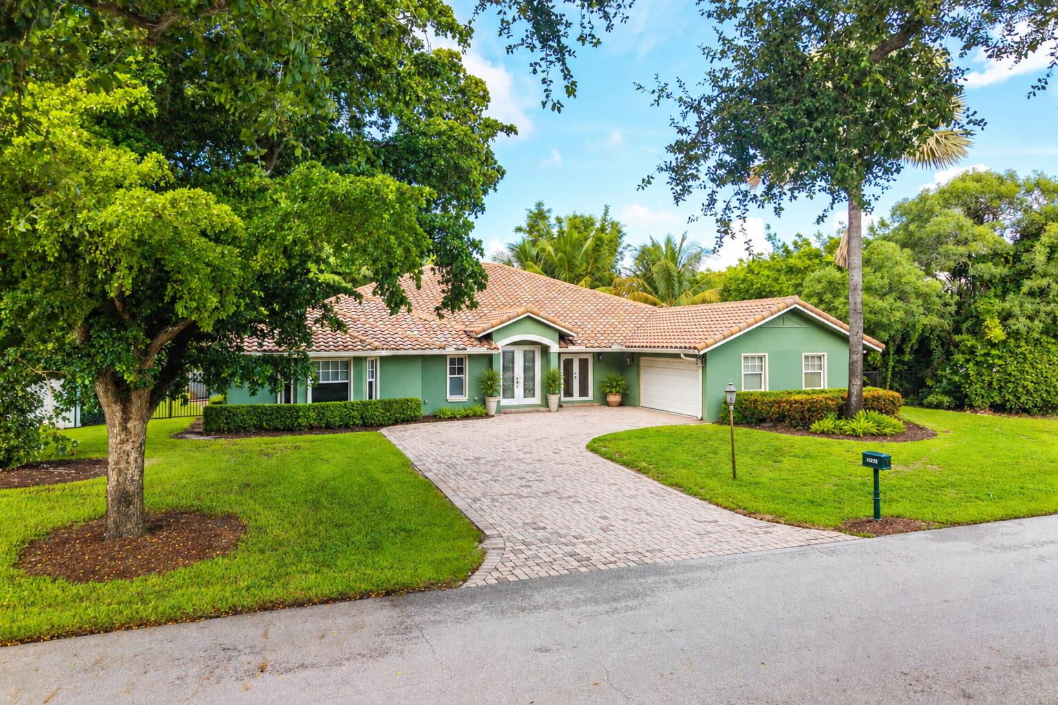 10295 Saint Andrews Road