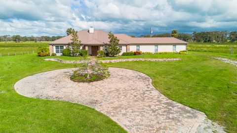 A home in Okeechobee