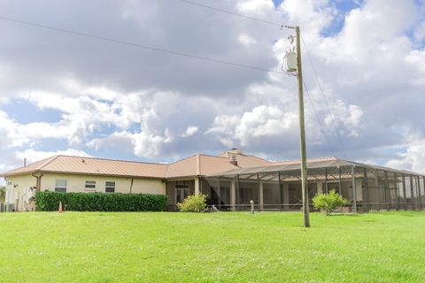 A home in Okeechobee