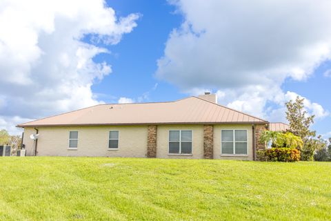 A home in Okeechobee