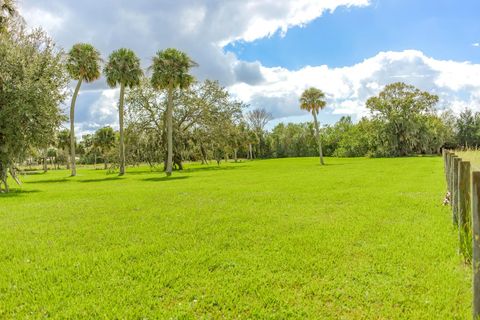 A home in Okeechobee