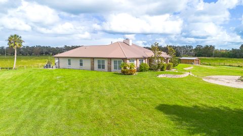 A home in Okeechobee