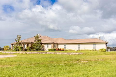 A home in Okeechobee