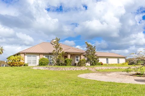 A home in Okeechobee