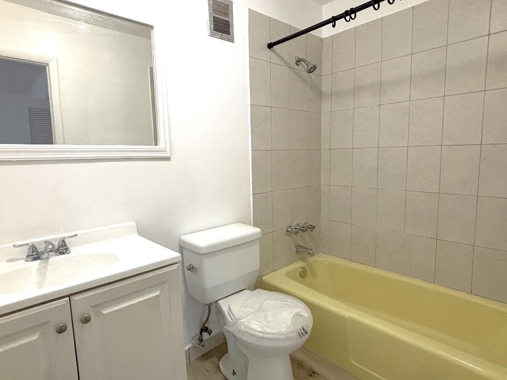 KINGSTON TOWERS - Residential Lease