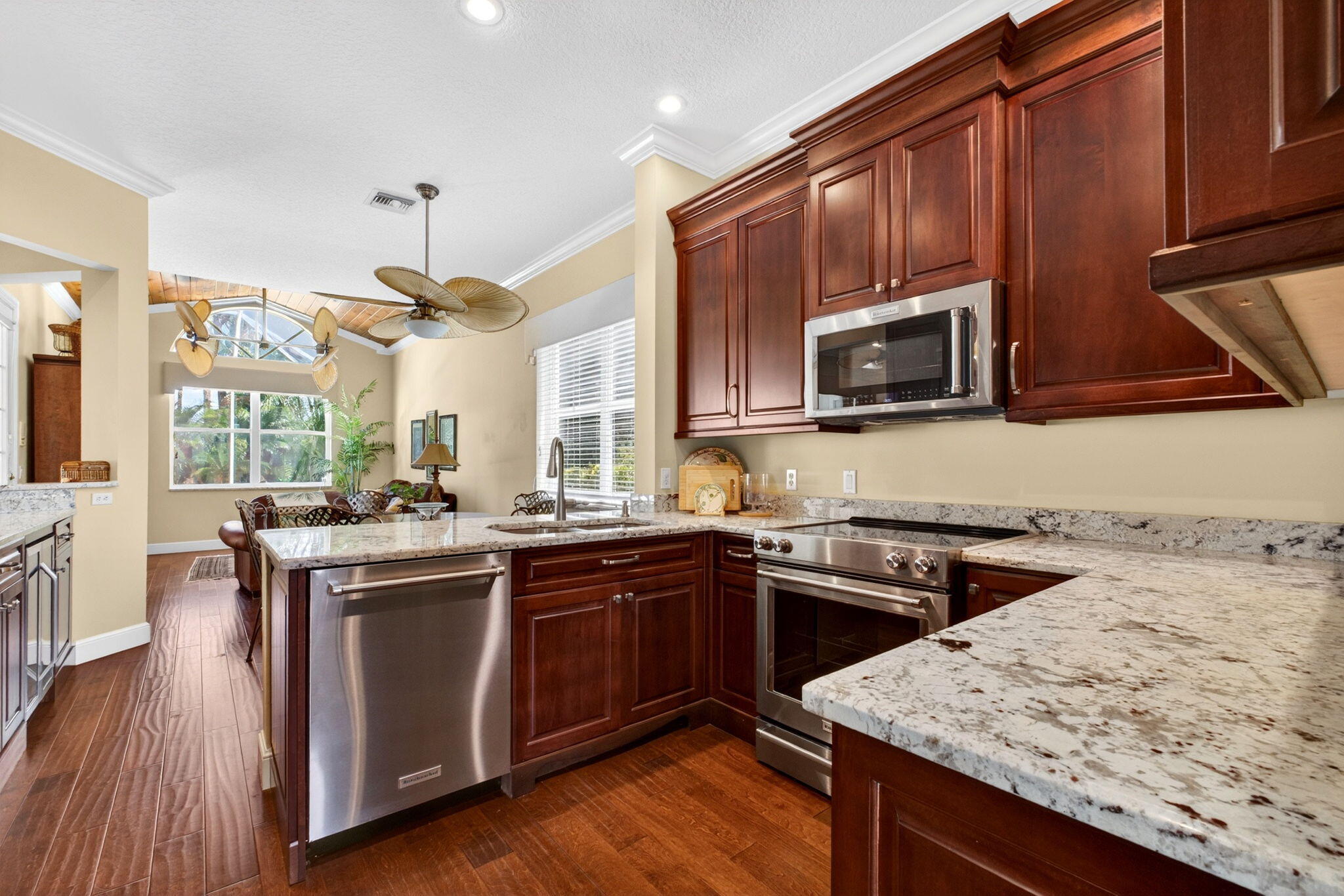 SUMMERFIELD - Residential