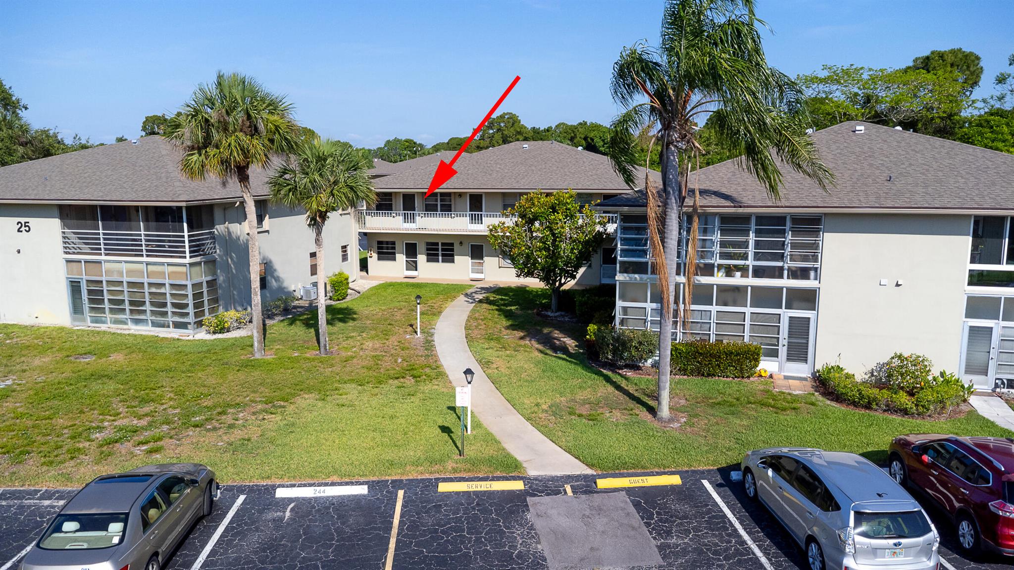 25 Lake Vista Trail 203