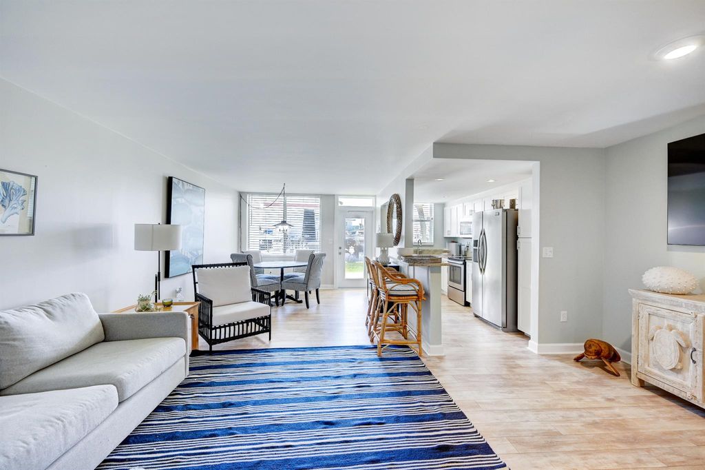 Photo of 108 Paradise Harbour Boulevard #111, North Palm Beach, FL 33408 (MLS # R10960824)