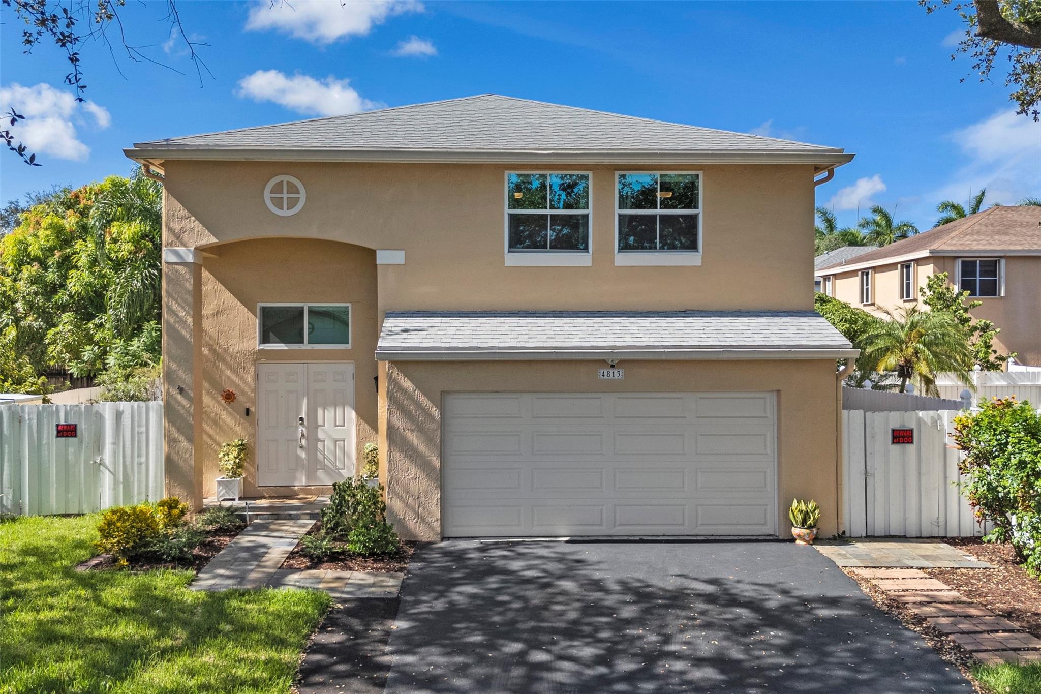 Welcome to this updated 3-bed + additional BR/office, 2.5-bath pool home in Hammock Estates! Recently Updated features include a 2021 roof, impact windows & front door 2023 A/C & saltwater pool generator, 2025 pool pump replacement & irrigation system. The kitchen is upgraded with custom cabinets, granite counters, SS appliances, island & pantry. Enjoy bamboo floors upstairs, tile downstairs, crown molding and French doors. The primary suite offers dual walk-in closets, updated bath & private office. Screened patio and saltwater pool, fenced yard,& LOW HOA. Prime location near highways, schools & shopping!