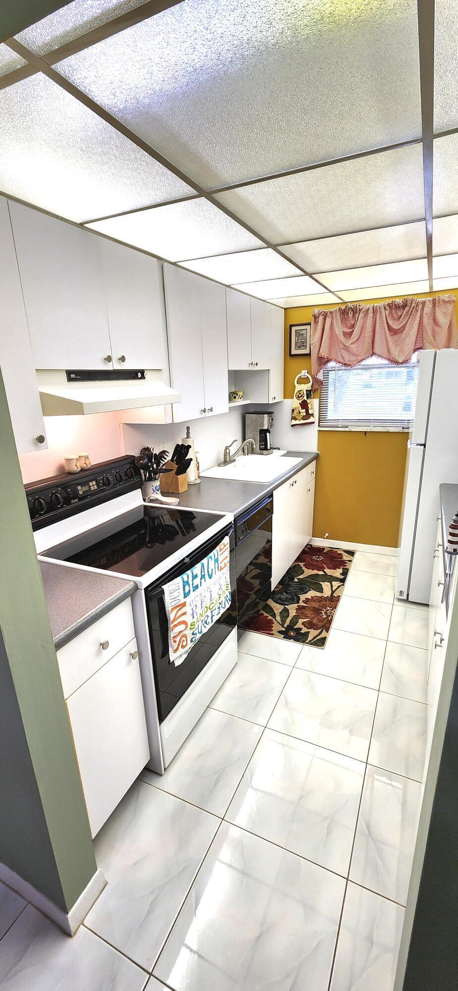 HIGH POINT OF DELRAY SEC 4 - Residential