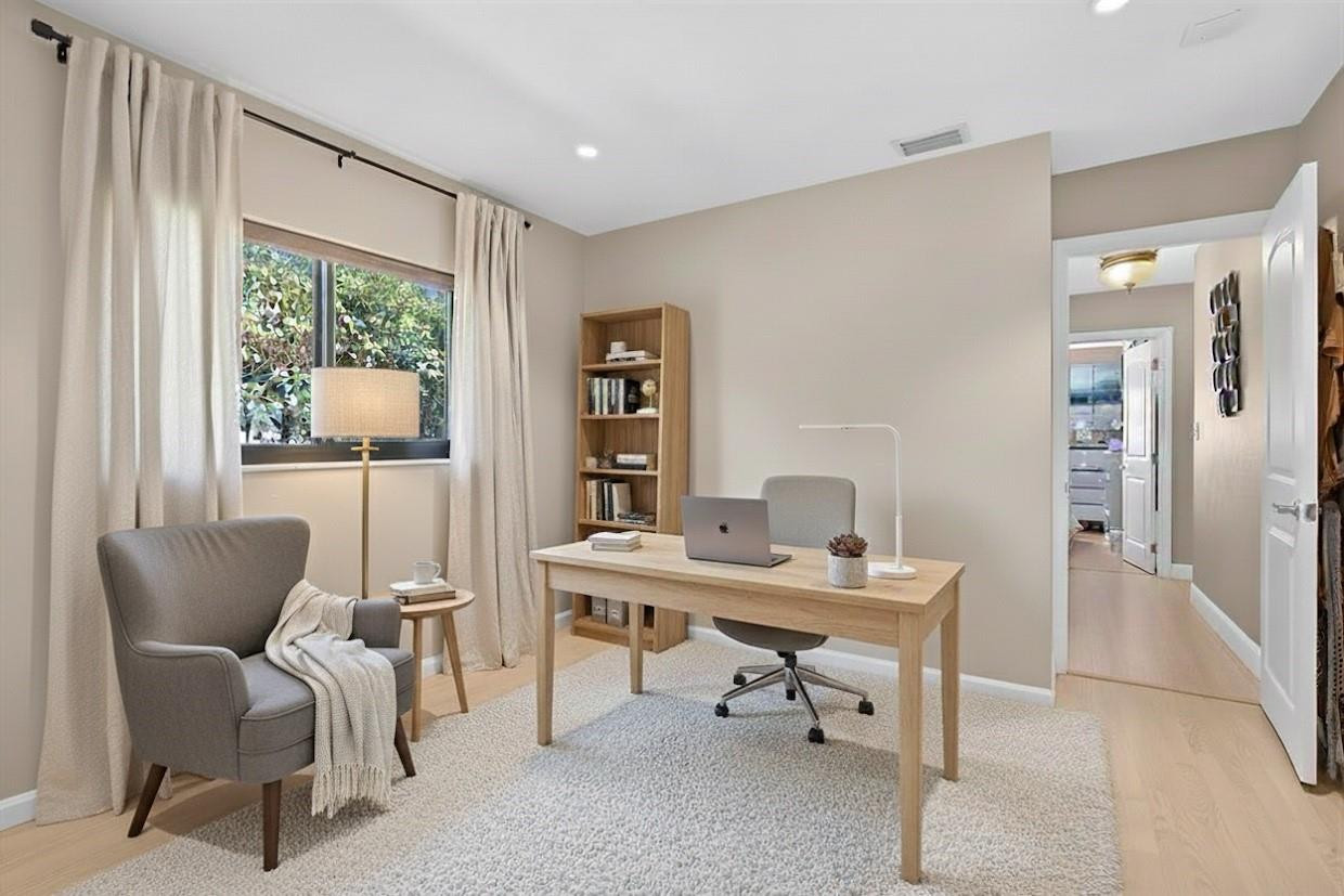 Norwood 39-21 B - Residential