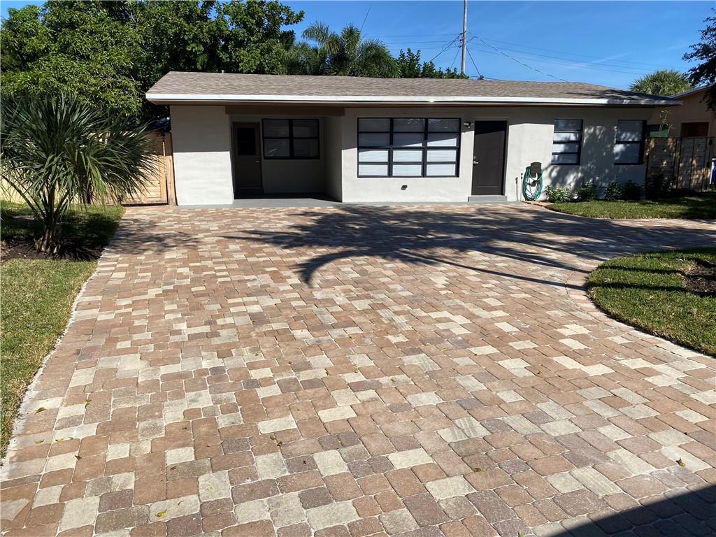 CRESTHAVEN - Residential