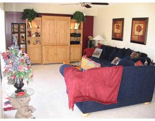 SANDALWOOD LAKES SOUTH - Residential