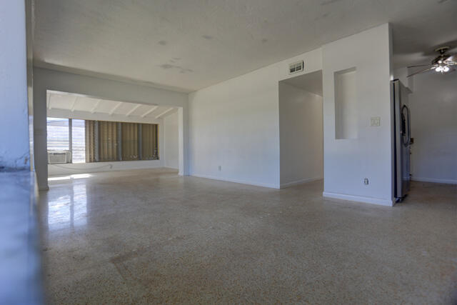 CITY SQUARE - Residential