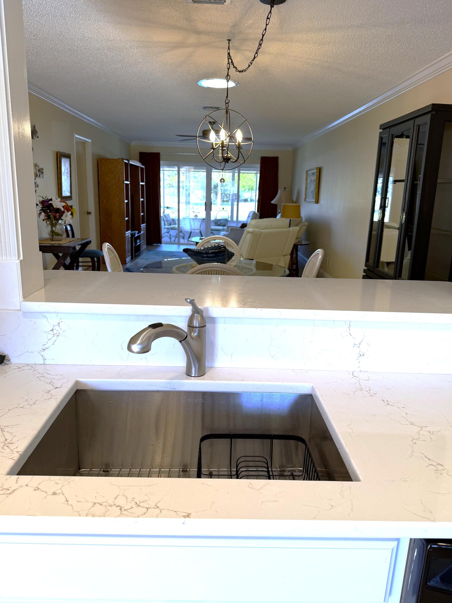 1234 S Lakes End Drive Apt B