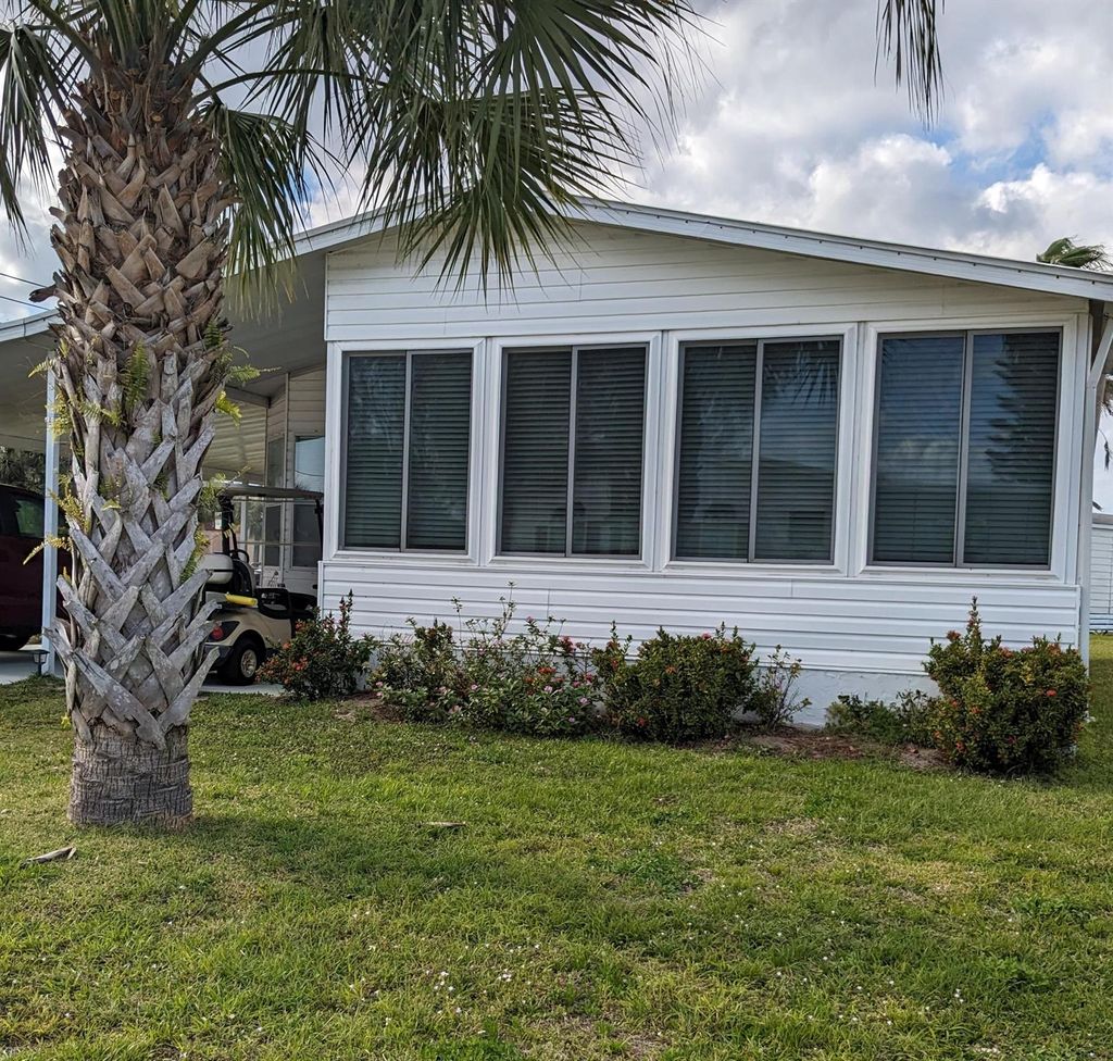 Photo of 14330 Amapola Circle, Fort Pierce, FL 34951 (MLS # R10998434)