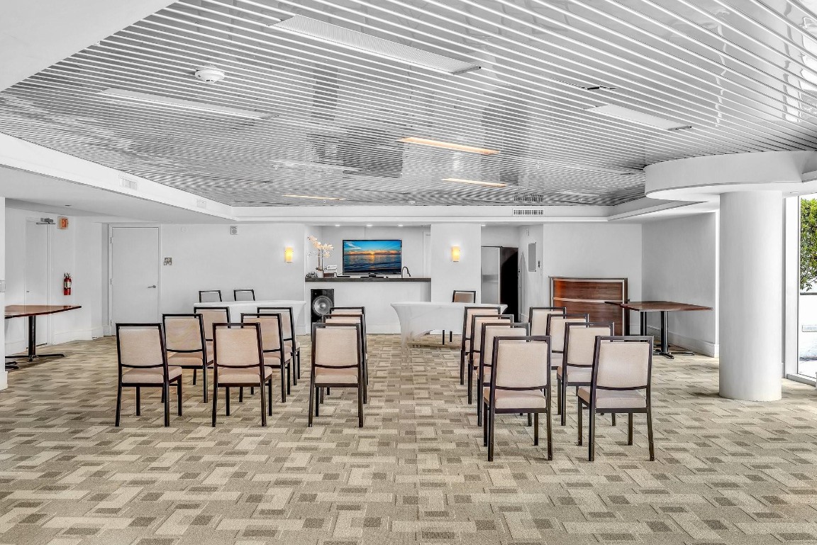 THE ATRIUM AT AVENTURA CO - Residential