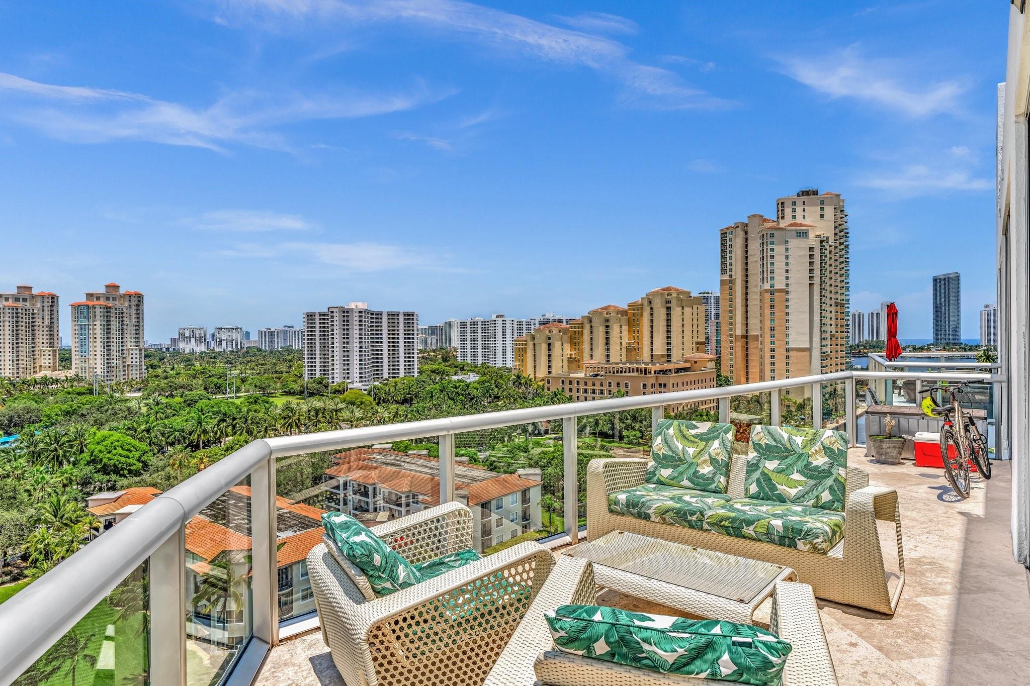 THE ATRIUM AT AVENTURA CO - Residential