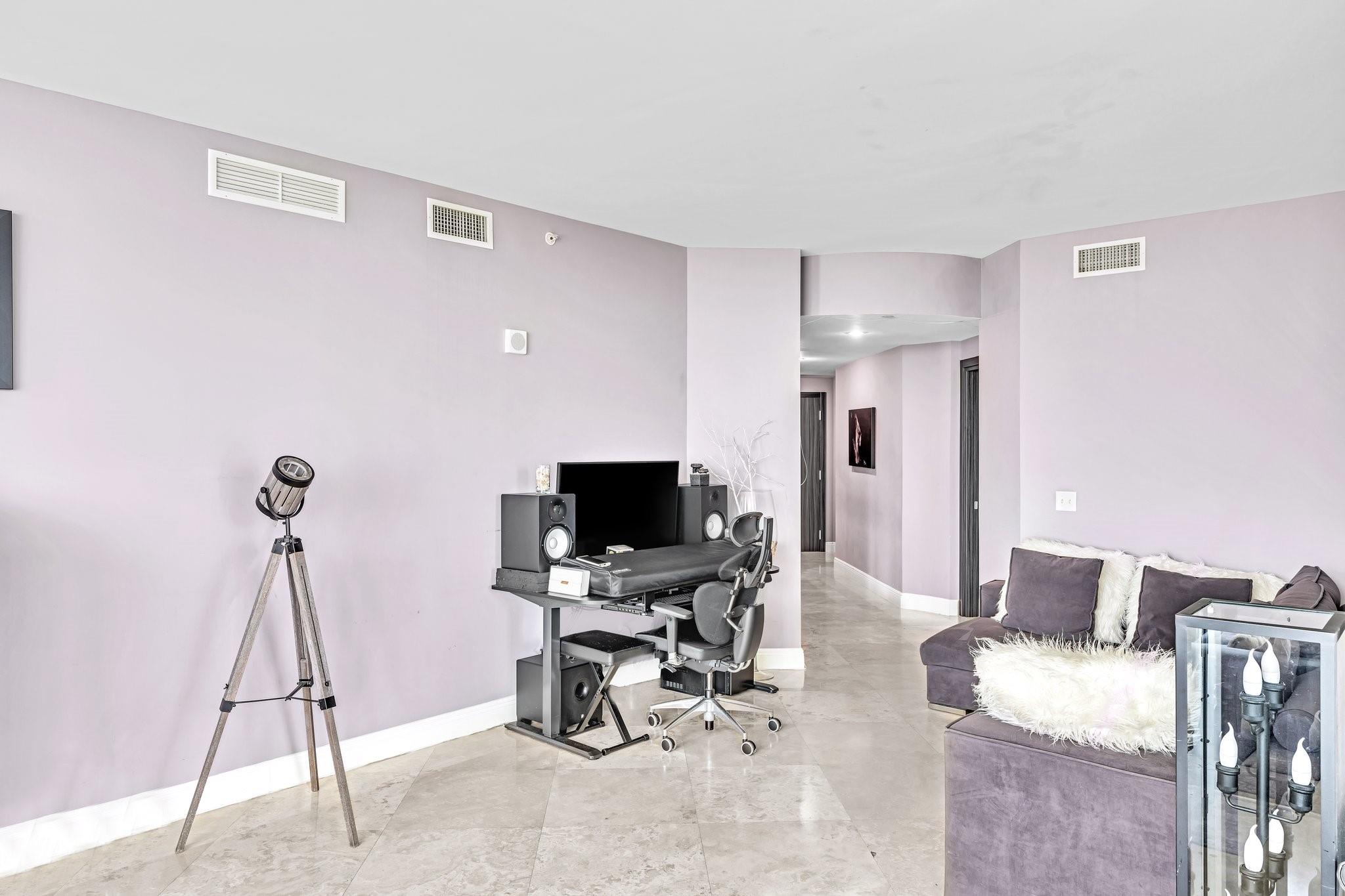 THE ATRIUM AT AVENTURA CO - Residential