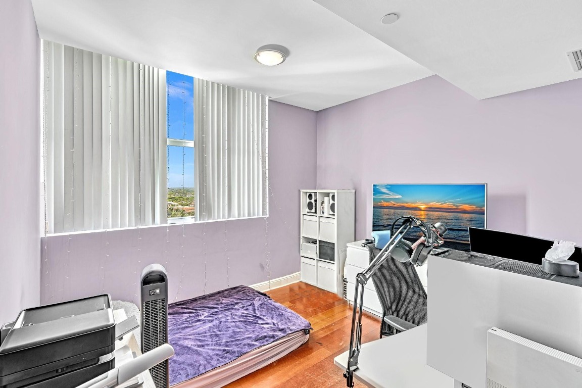 THE ATRIUM AT AVENTURA CO - Residential