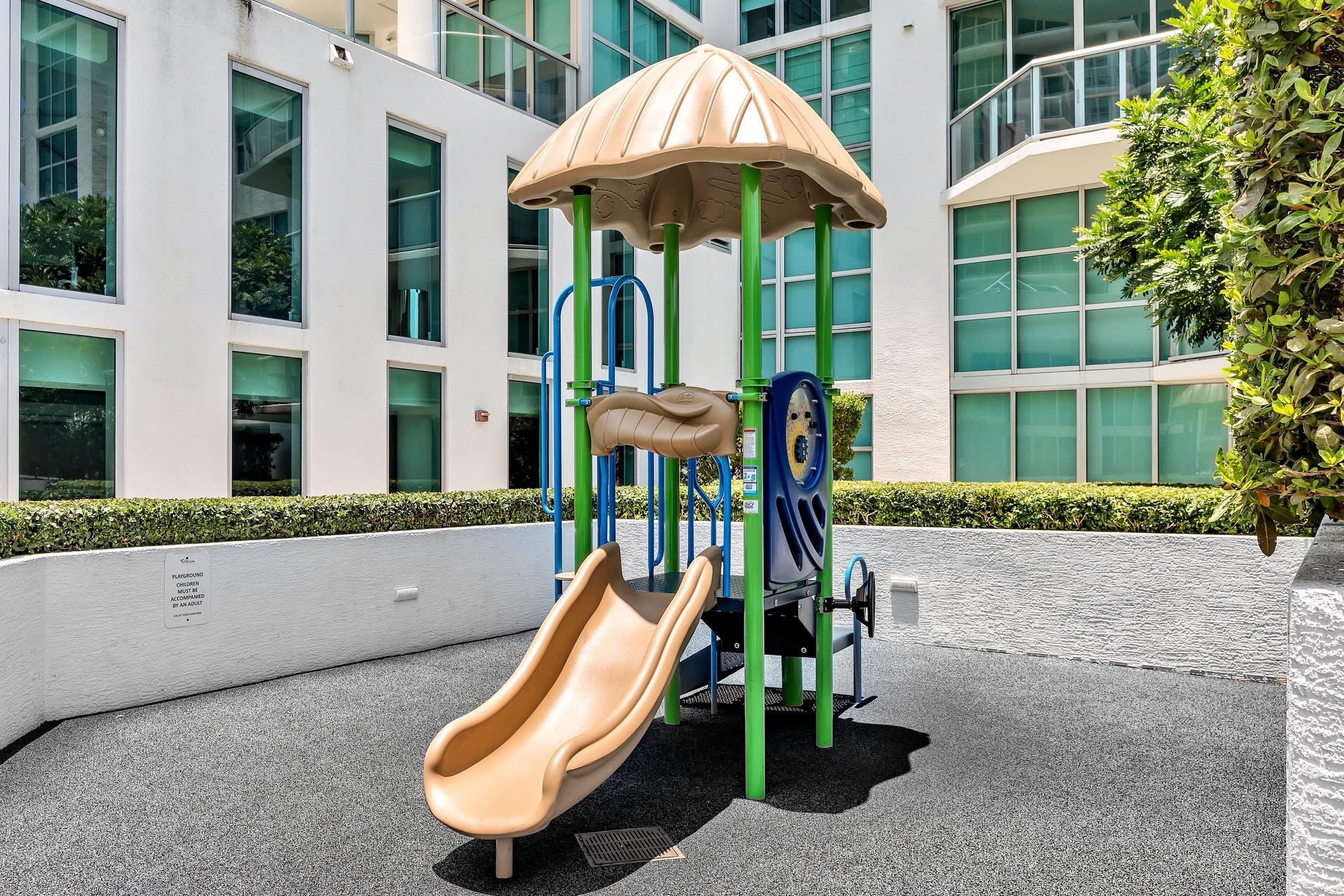 THE ATRIUM AT AVENTURA CO - Residential