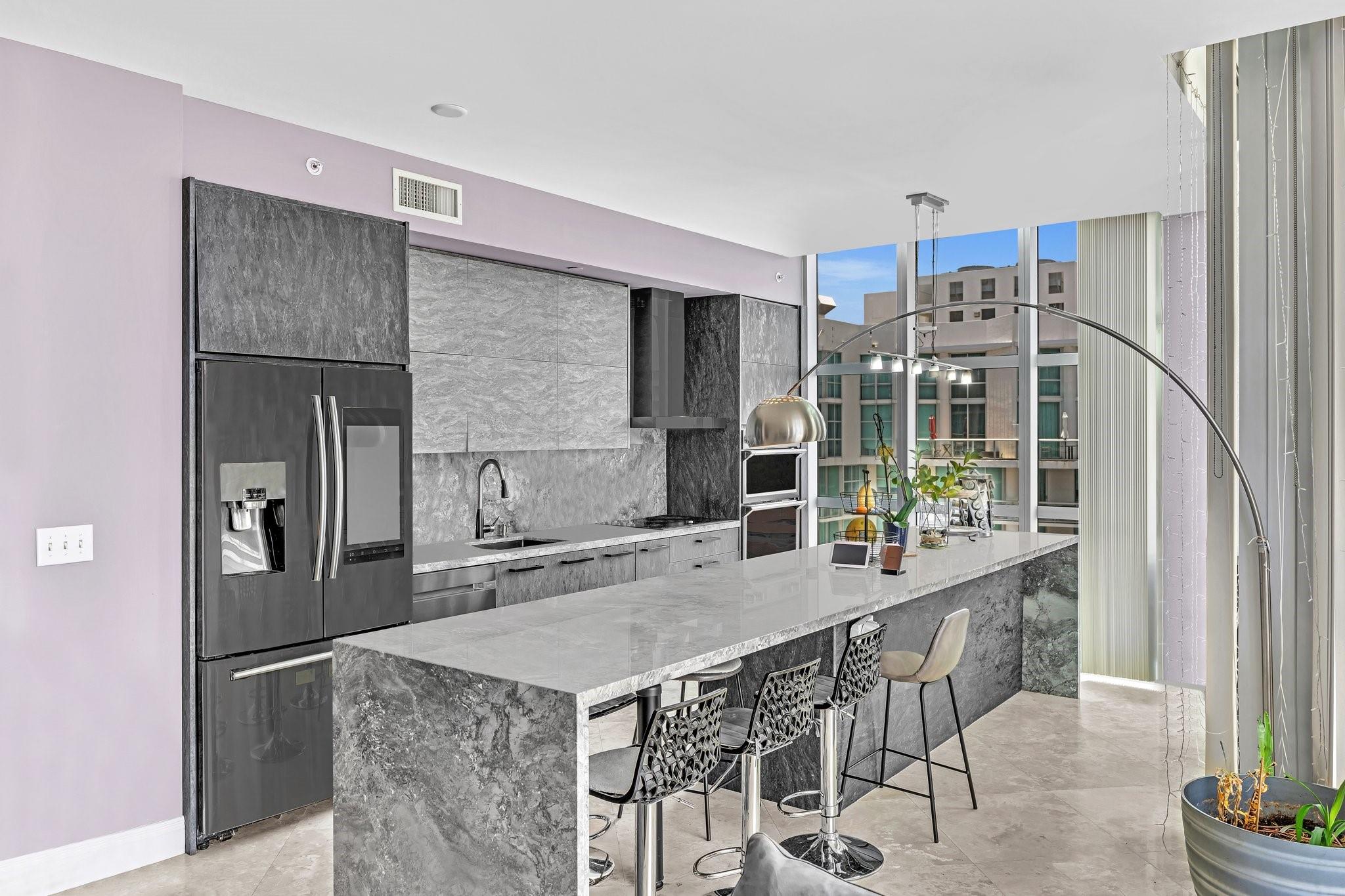 THE ATRIUM AT AVENTURA CO - Residential