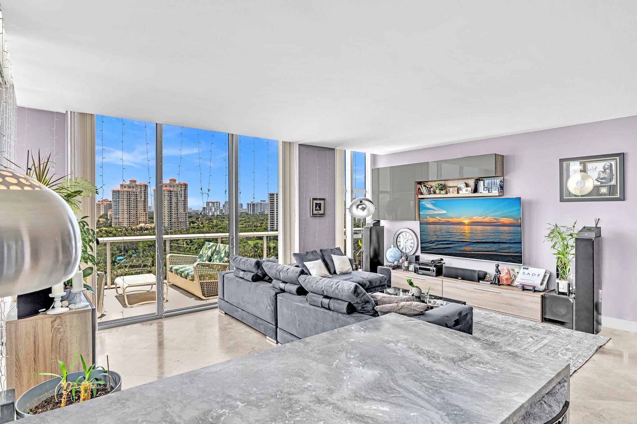 THE ATRIUM AT AVENTURA CO - Residential