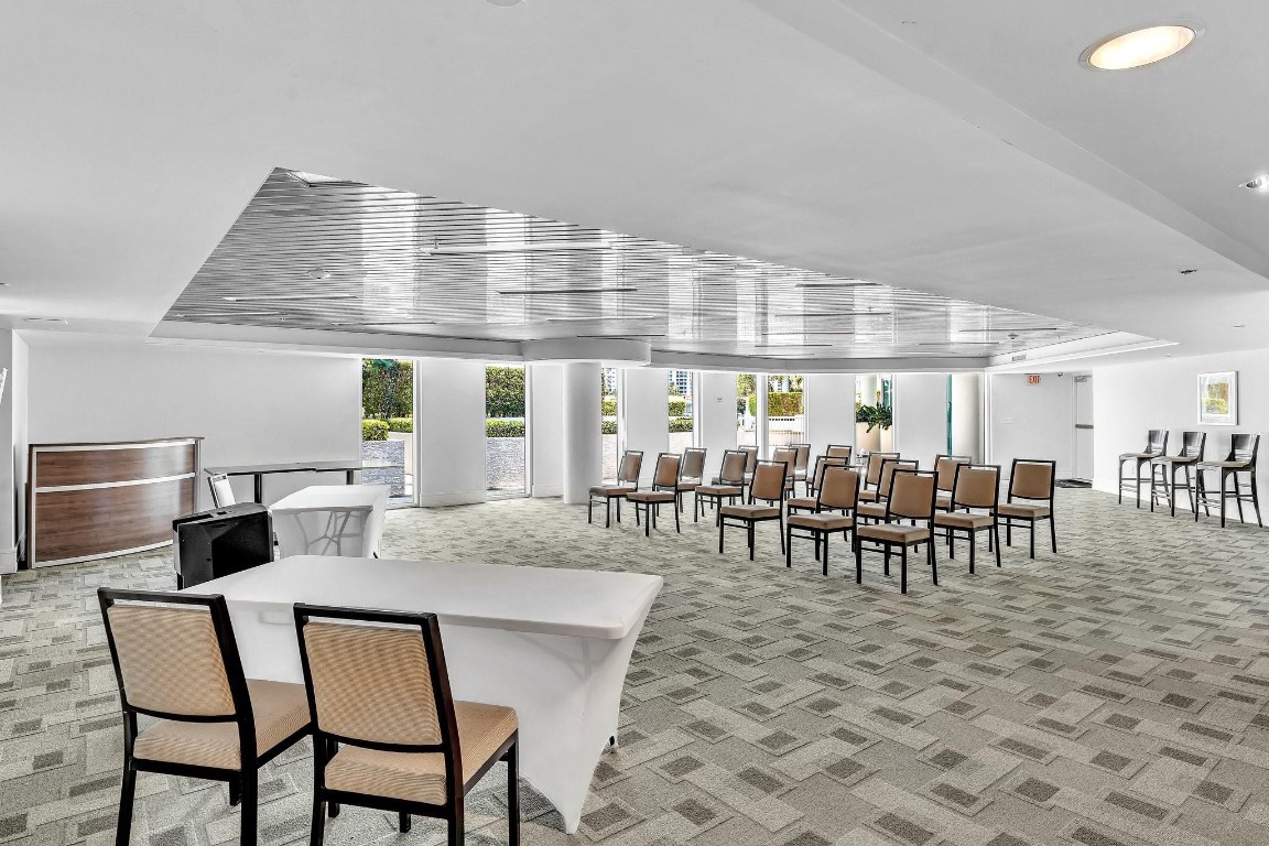 THE ATRIUM AT AVENTURA CO - Residential