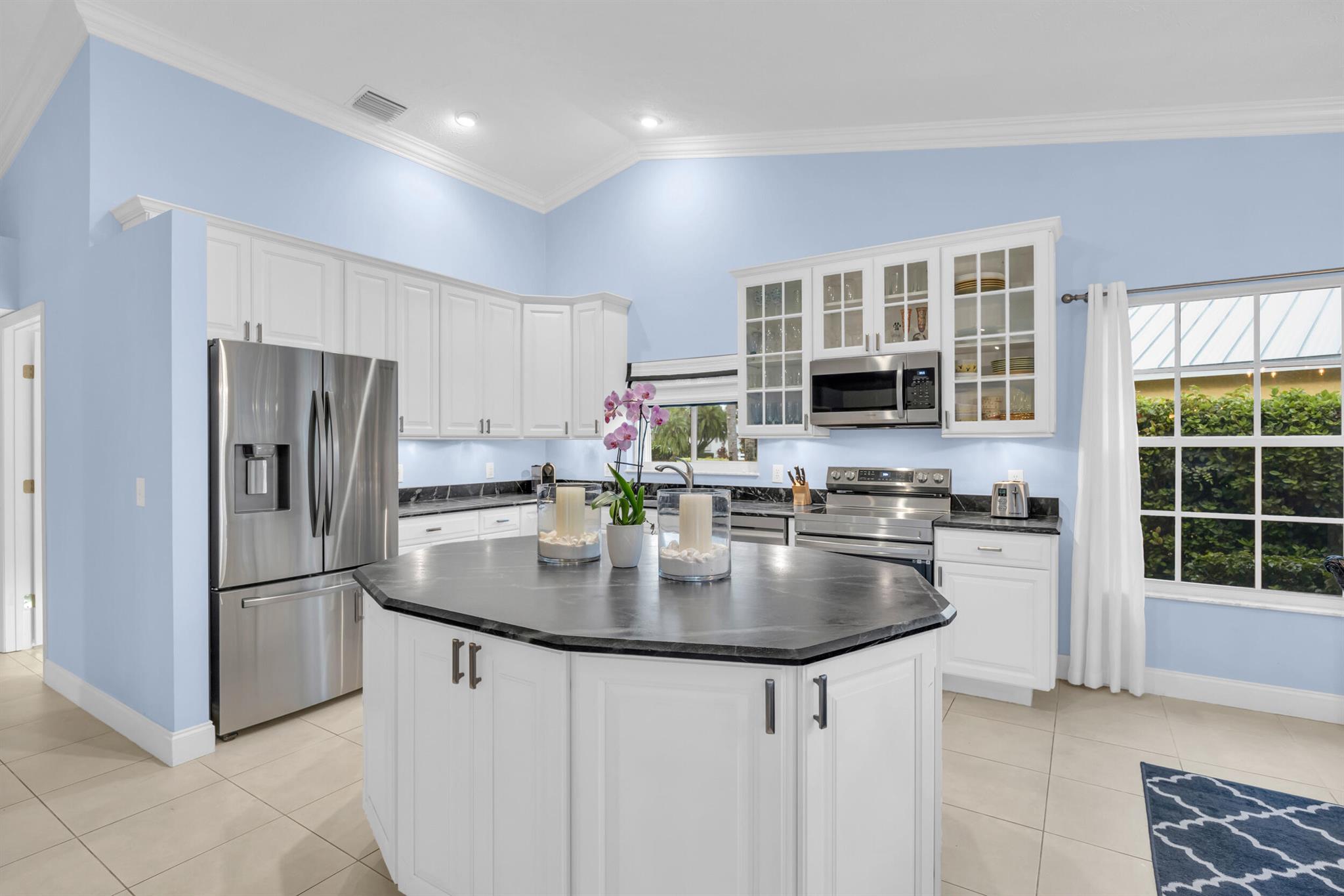 GOVERNORS LANDING - Residential