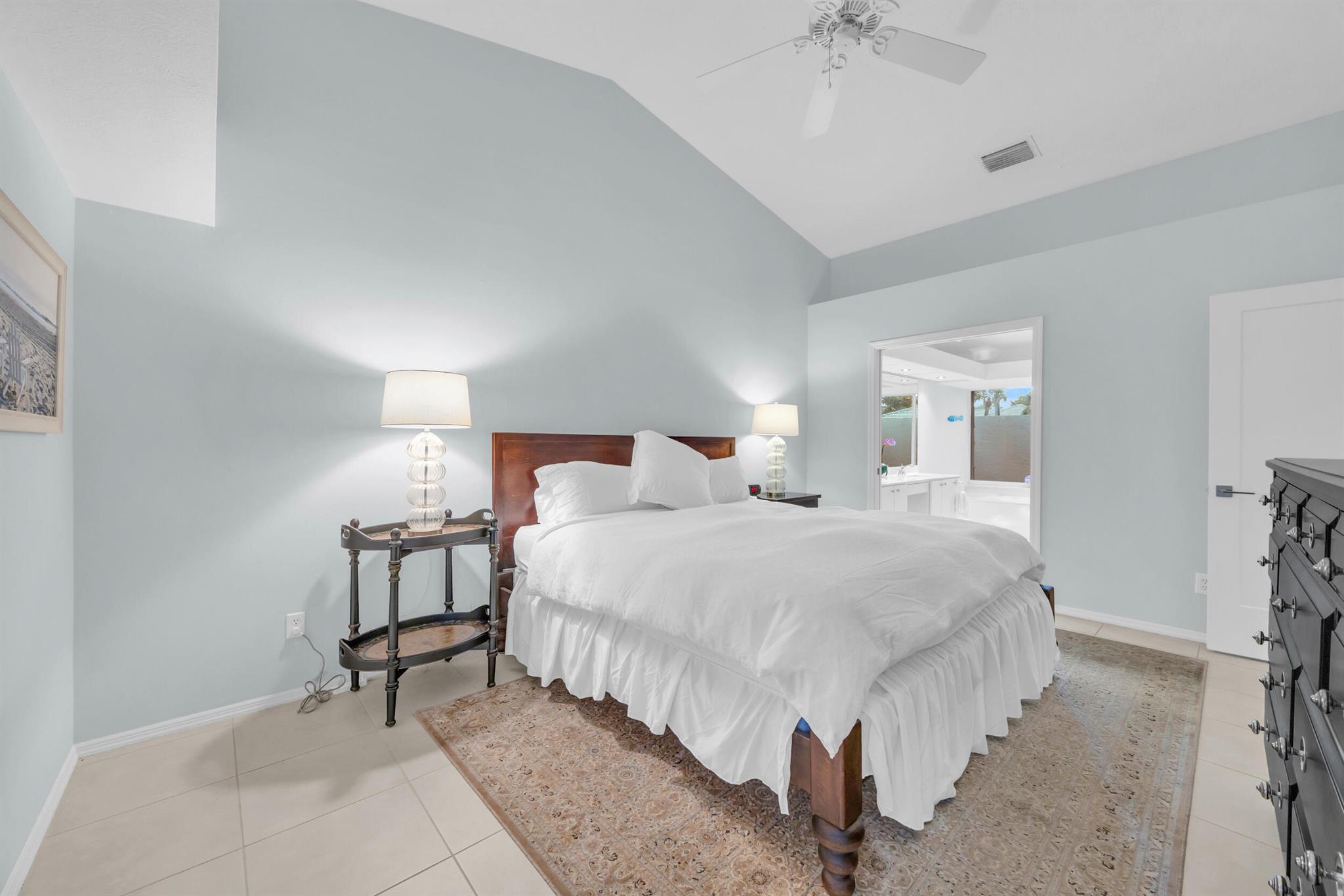 GOVERNORS LANDING - Residential